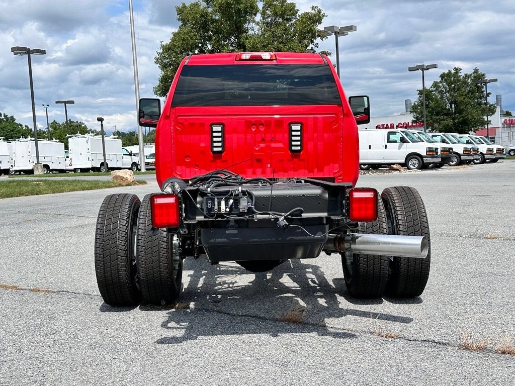 2026 GMC Sierra 3500 HD Chassis Cab Pro