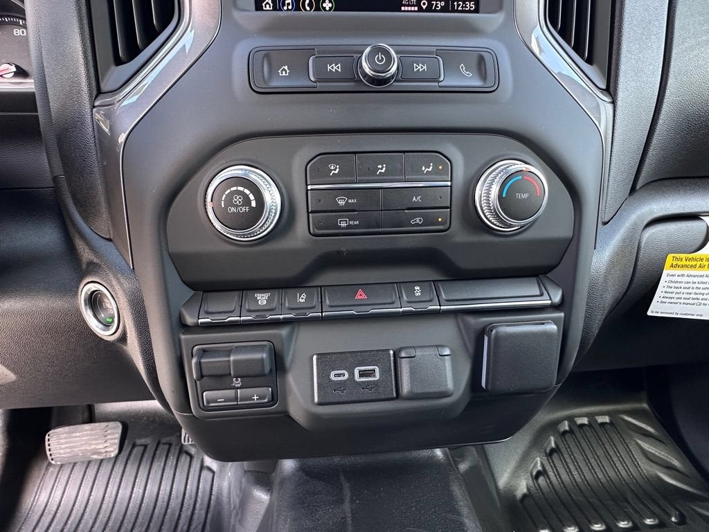 2025 GMC Sierra 3500 HD Chassis Cab Pro