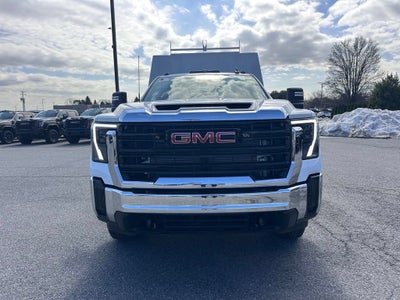 2025 GMC Sierra 3500 HD Chassis Cab Pro