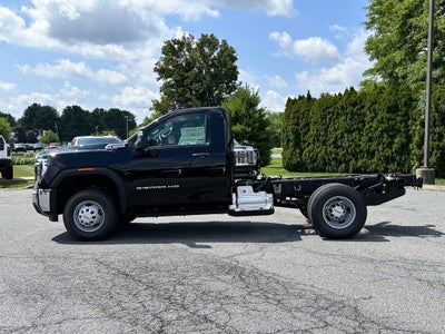 2026 GMC Sierra 3500 HD Chassis Cab Pro