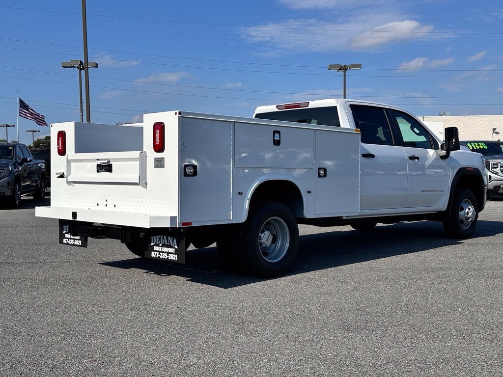 2026 GMC Sierra 3500 HD Chassis Cab Pro