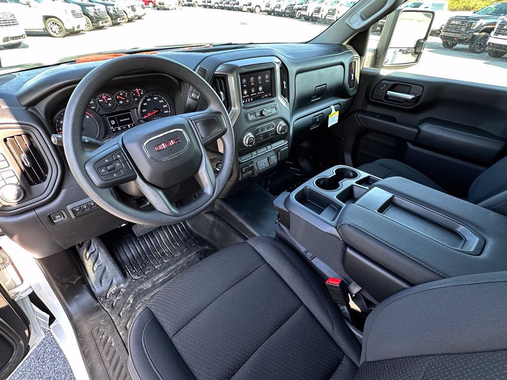 2026 GMC Sierra 3500 HD Chassis Cab Pro
