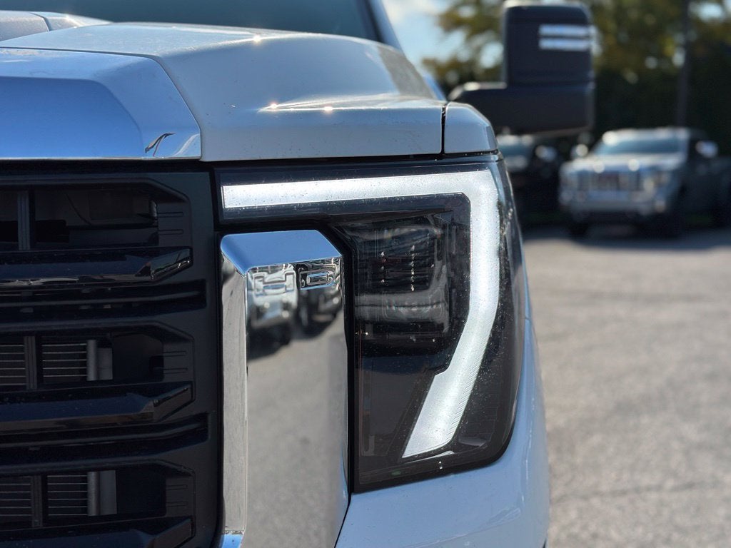 2026 GMC Sierra 3500 HD Chassis Cab Pro