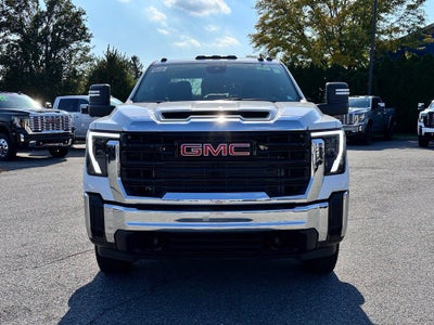 2026 GMC Sierra 3500 HD Chassis Cab Pro
