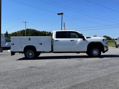 2026 GMC Sierra 3500 HD Chassis Cab Pro