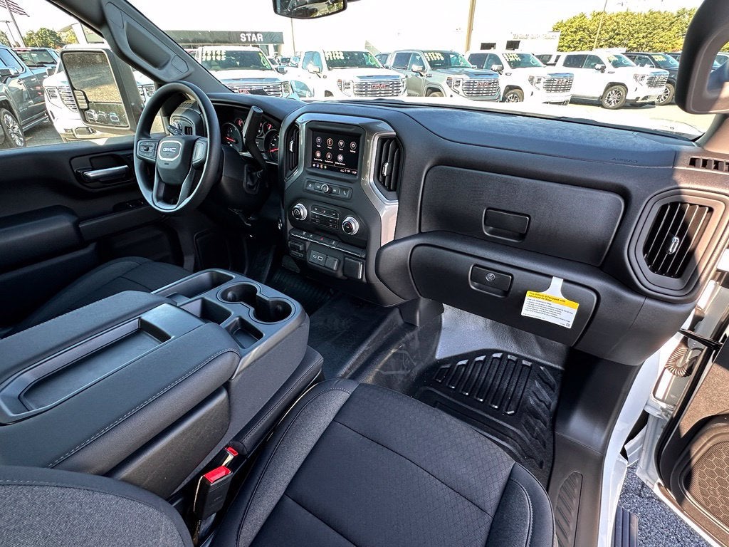 2026 GMC Sierra 3500 HD Chassis Cab Pro