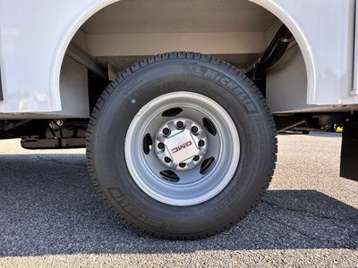 2026 GMC Sierra 3500 HD Chassis Cab Pro