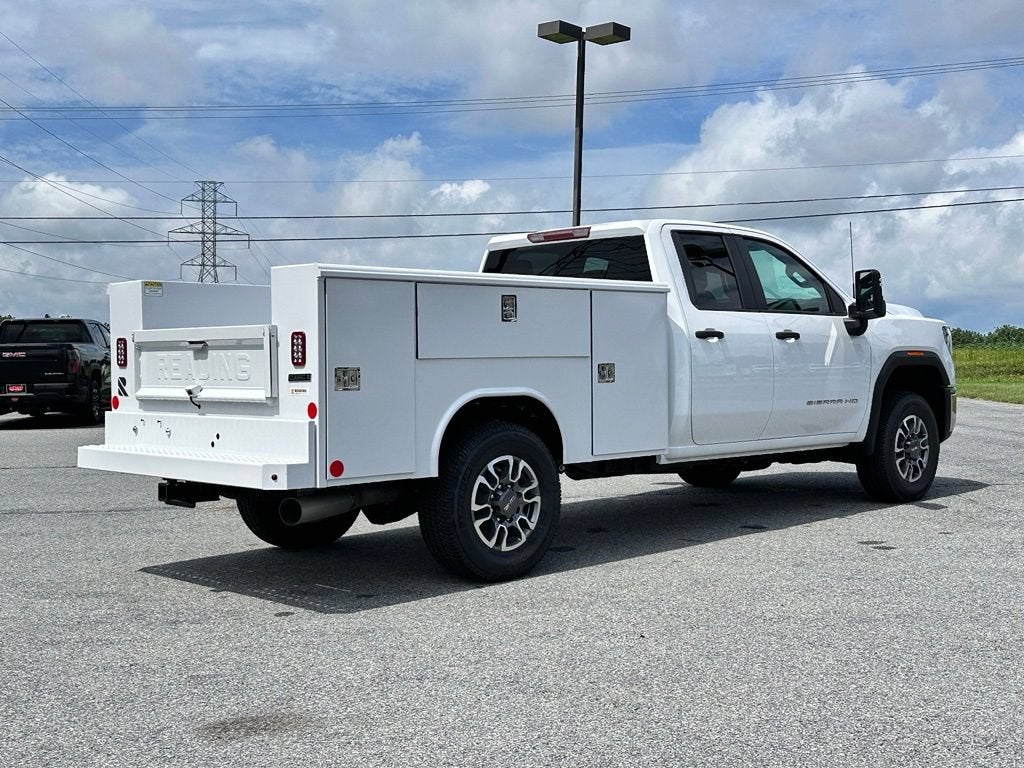 2026 GMC Sierra 3500HD Pro - Photo 9