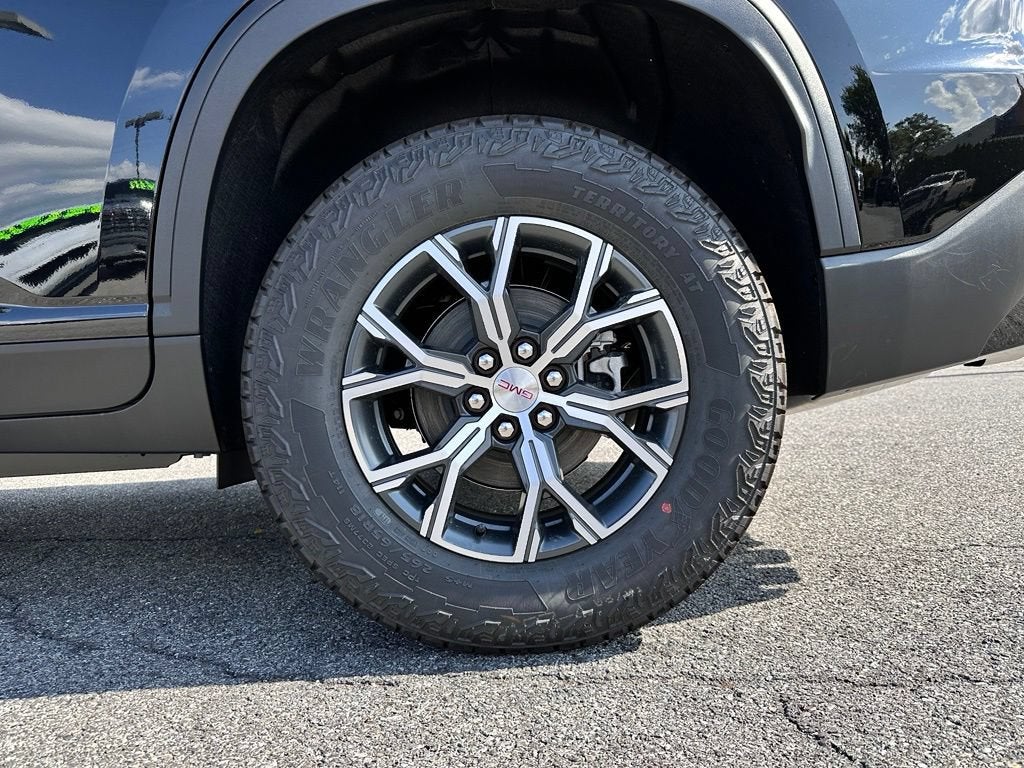 2027 GMC Acadia AT4