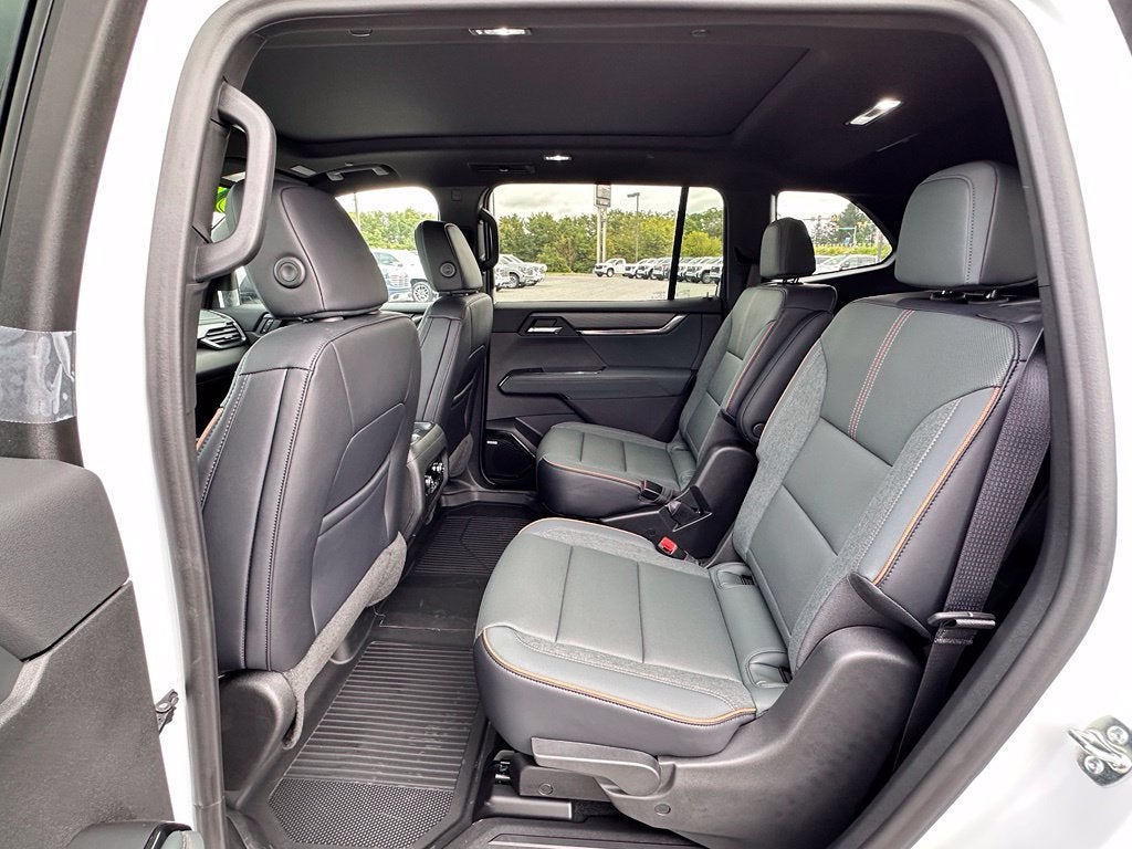 2027 GMC Acadia AT4
