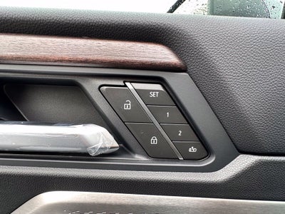 2027 GMC Acadia Denali Ultimate