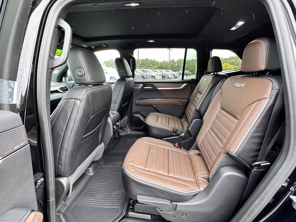 2027 GMC Acadia Denali Ultimate