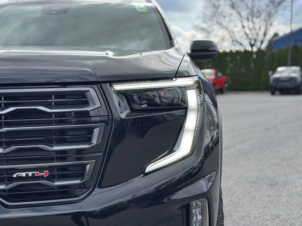 2026 GMC Acadia AT4