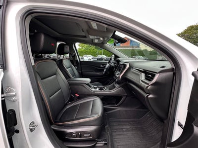 2021 GMC Acadia AT4