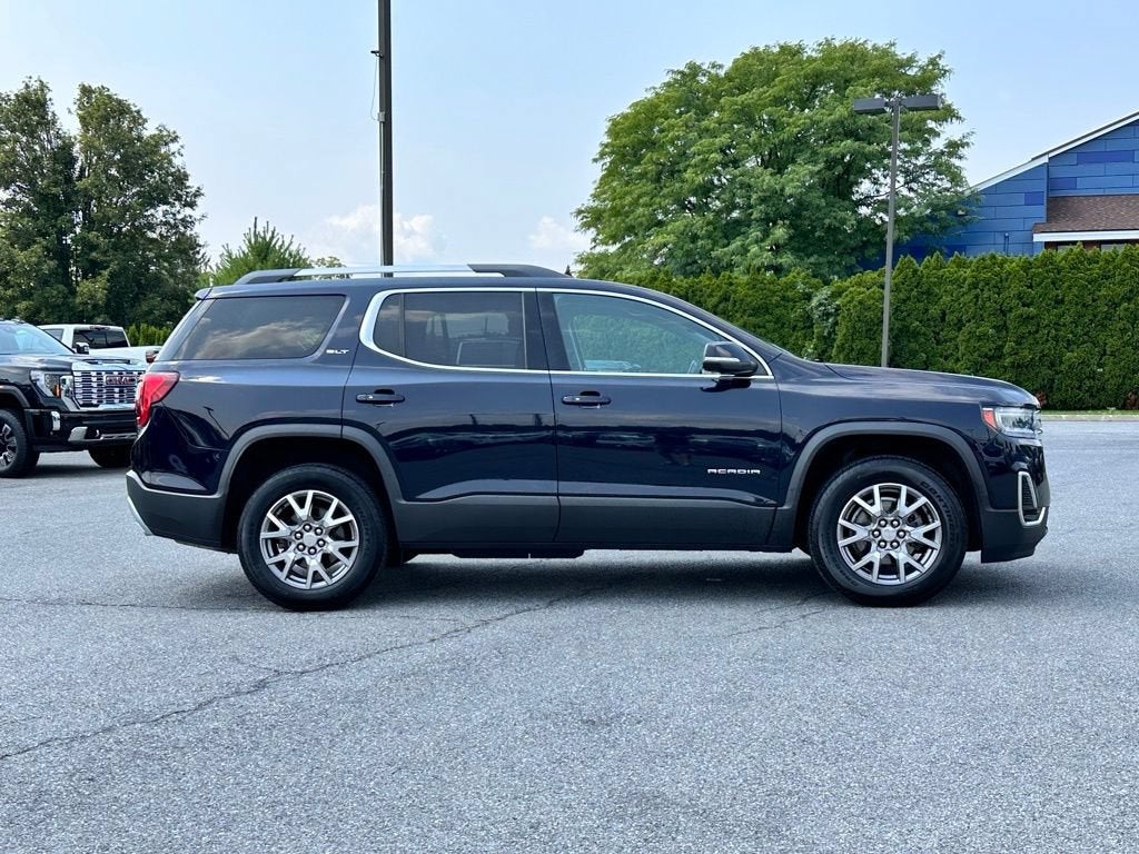 2021 GMC Acadia SLT
