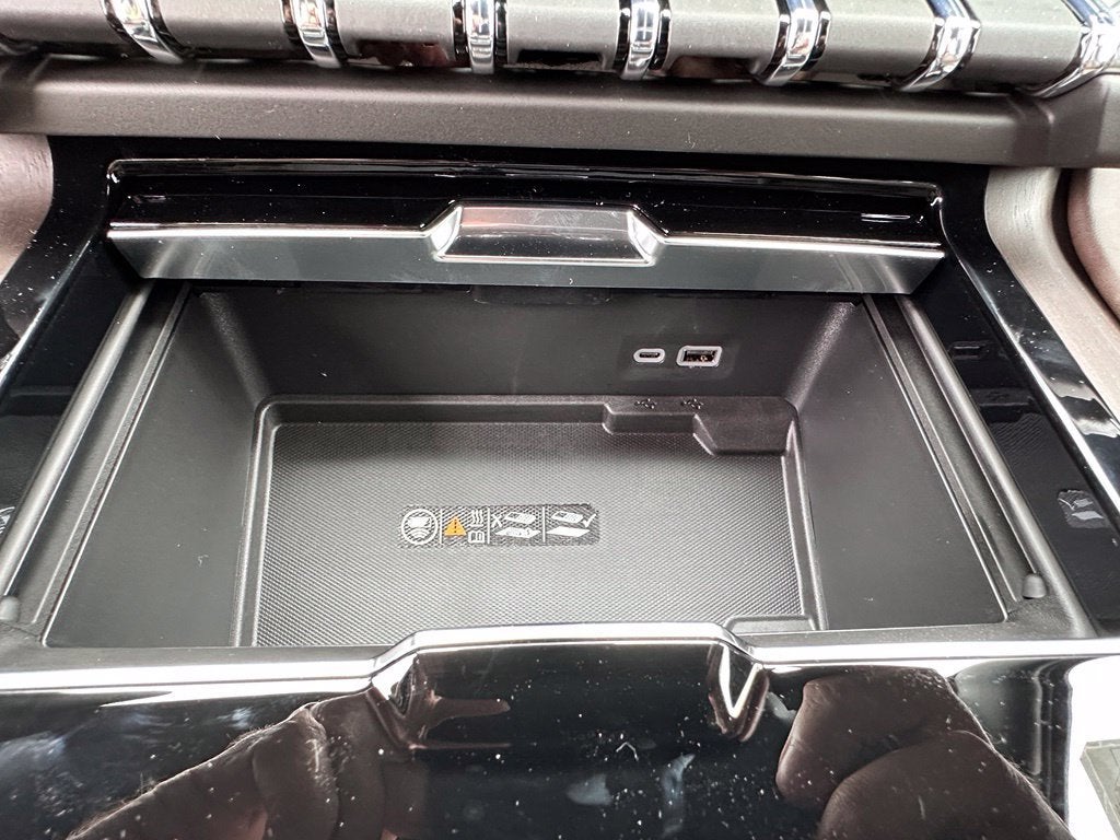 2027 GMC Yukon Denali Ultimate