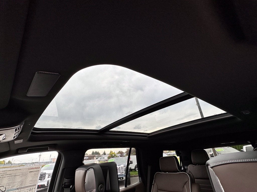 2027 GMC Yukon Denali Ultimate