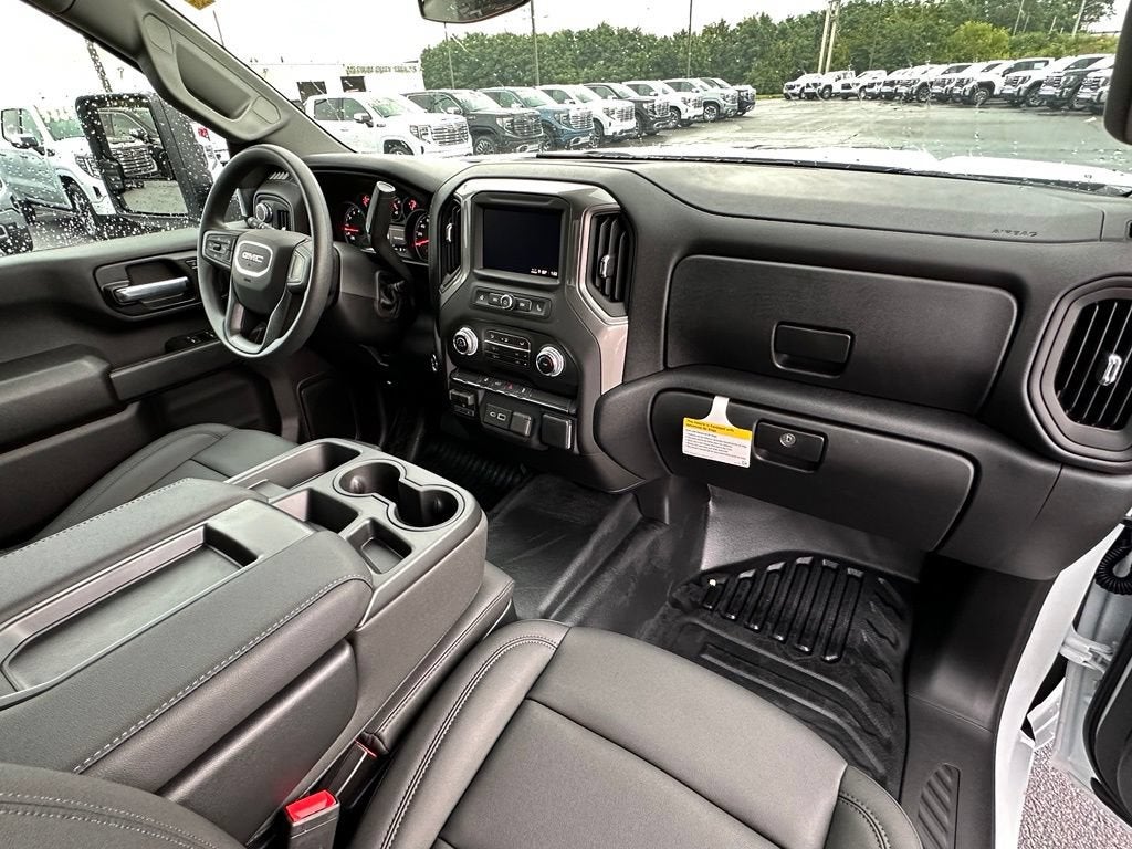 2026 GMC Sierra 3500HD Pro - Photo 12
