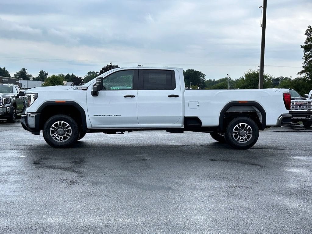 2026 GMC Sierra 3500HD Pro - Photo 6