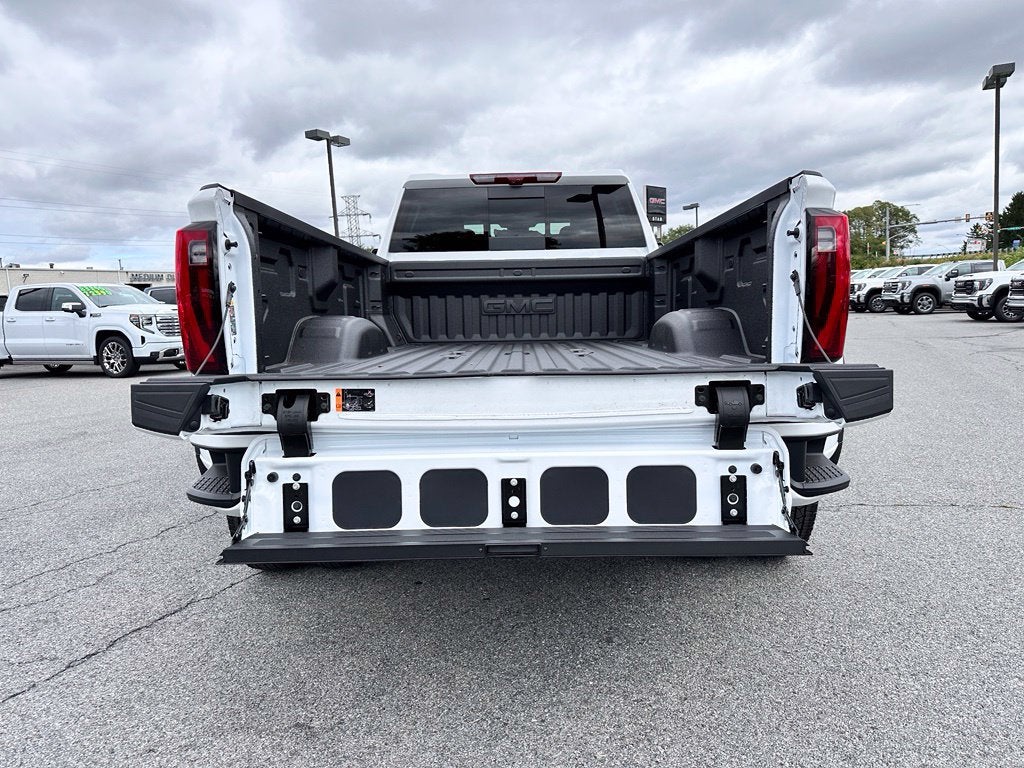 2026 GMC Sierra 3500 HD Denali DRW