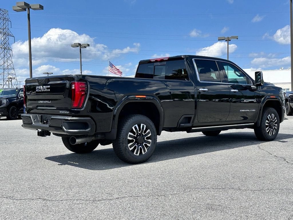 2026 GMC Sierra 3500HD Denali Ultimate - Photo 8