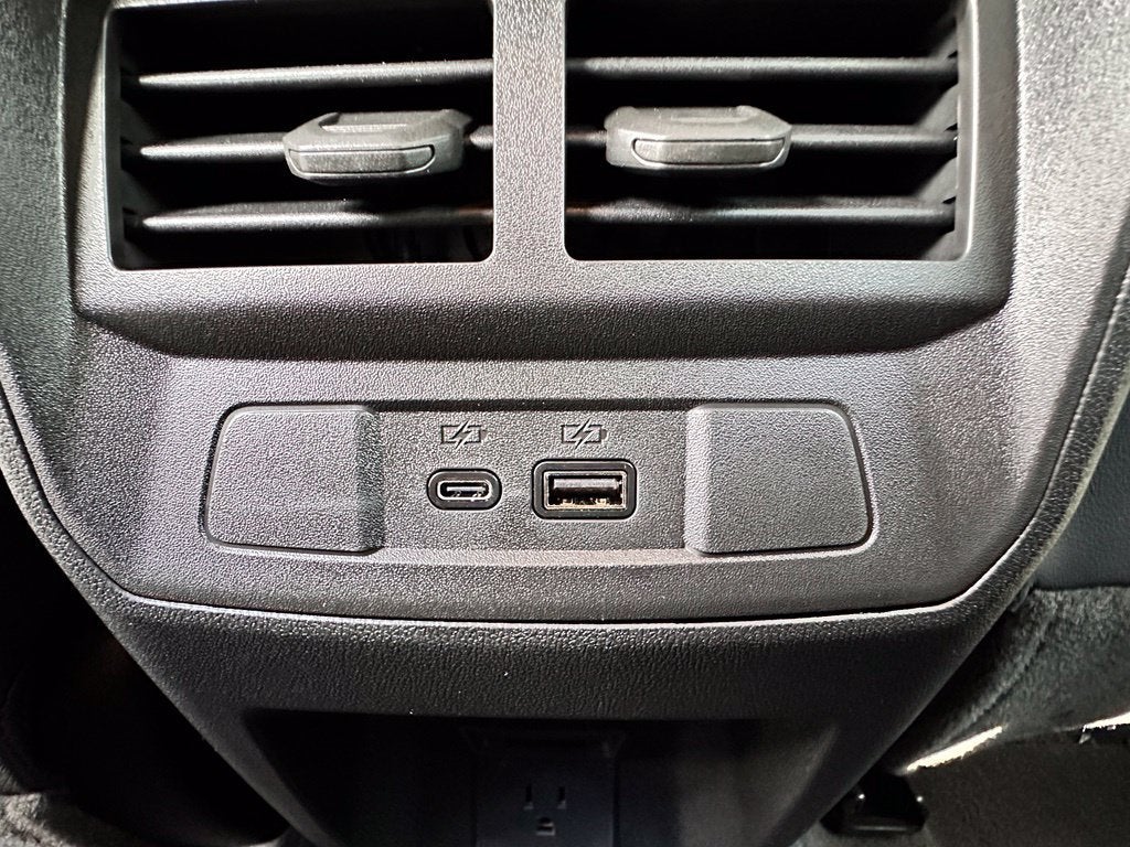 2026 GMC Canyon AT4 - Photo 21