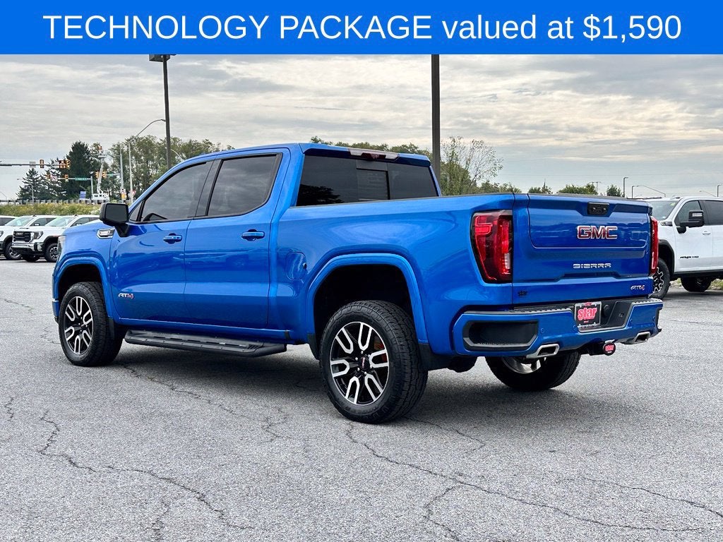 2023 GMC Sierra 1500 AT4