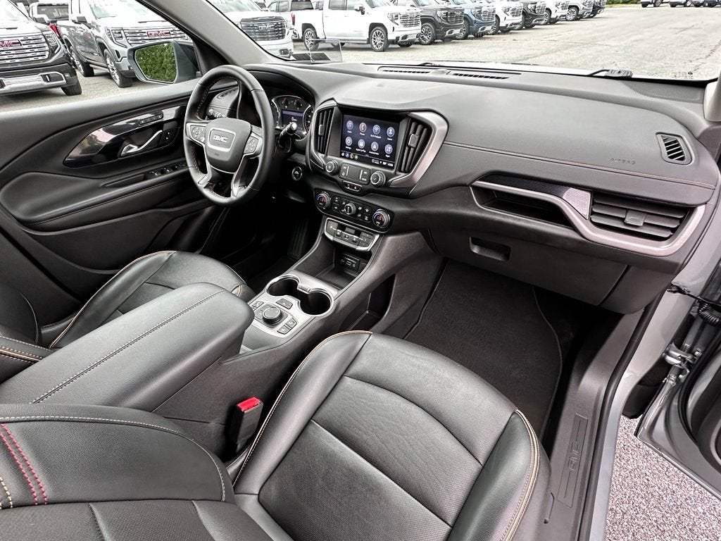 2023 GMC Terrain AT4