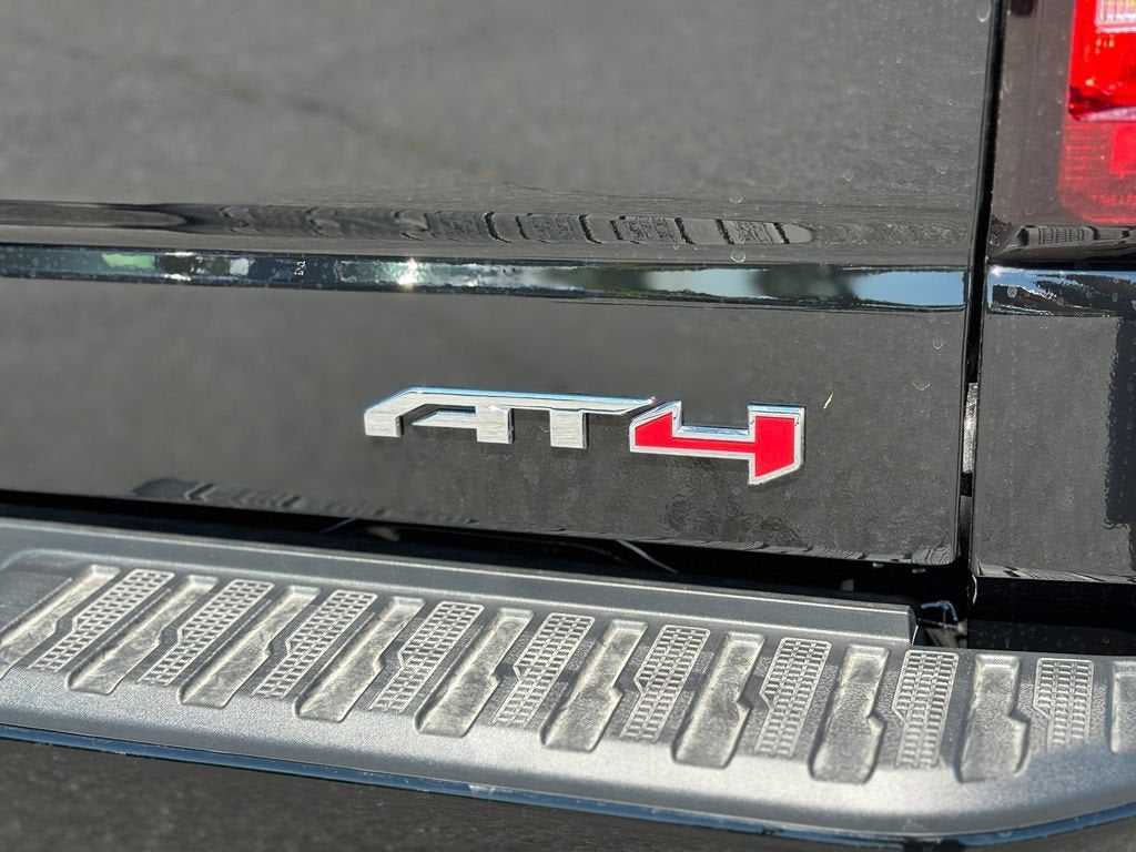 2026 GMC Sierra 1500 AT4 - Photo 40