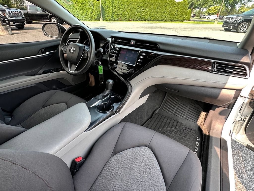 2019 Toyota Camry LE