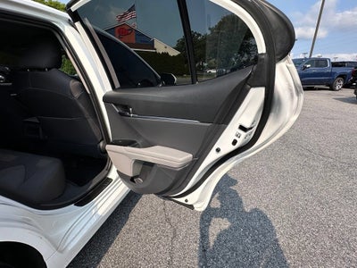 2019 Toyota Camry LE