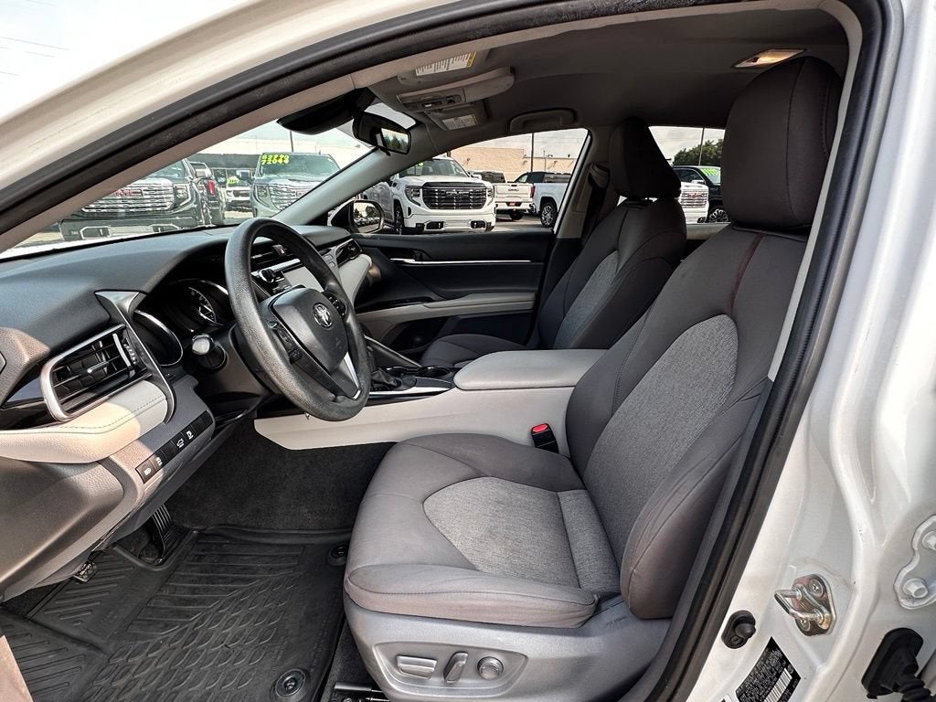 2019 Toyota Camry LE