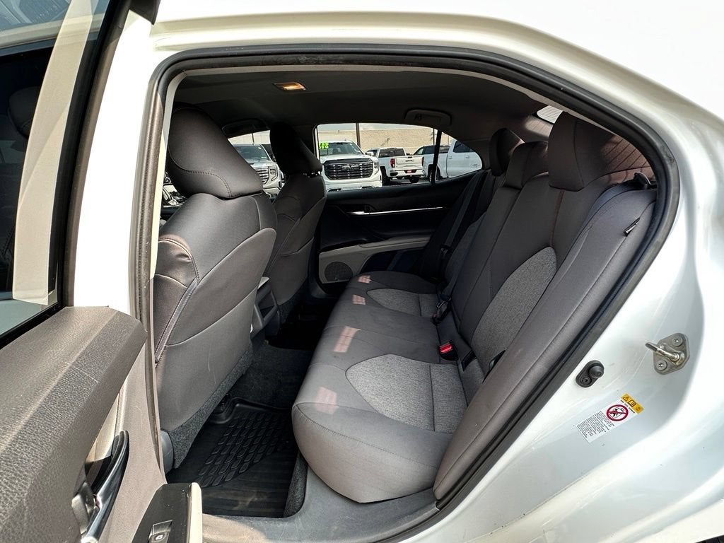 2019 Toyota Camry LE