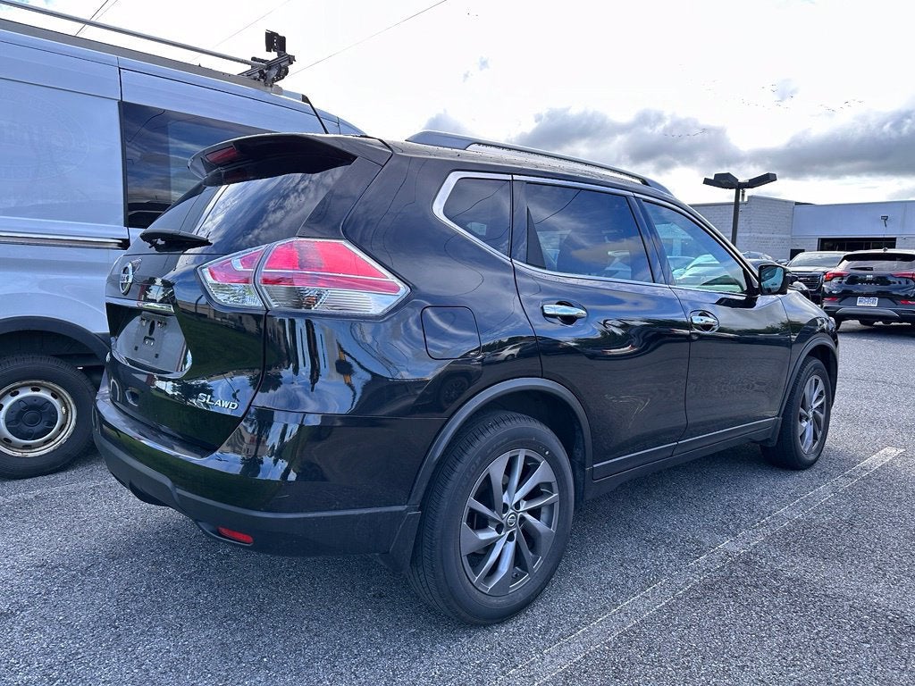 2016 Nissan Rogue SL