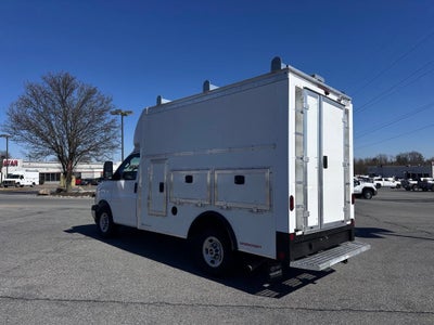 2026 GMC Savana Cutaway 3500 1WT